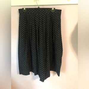 J Crew sz L navy dotted Swiss skirt elastic back waist, hits below knee